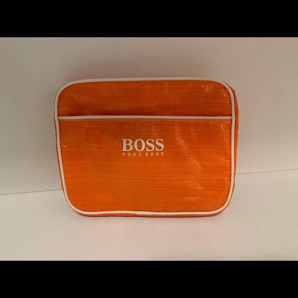 BOSS ORANGE - Gifted Waterproof Travel Dob Kit Bag